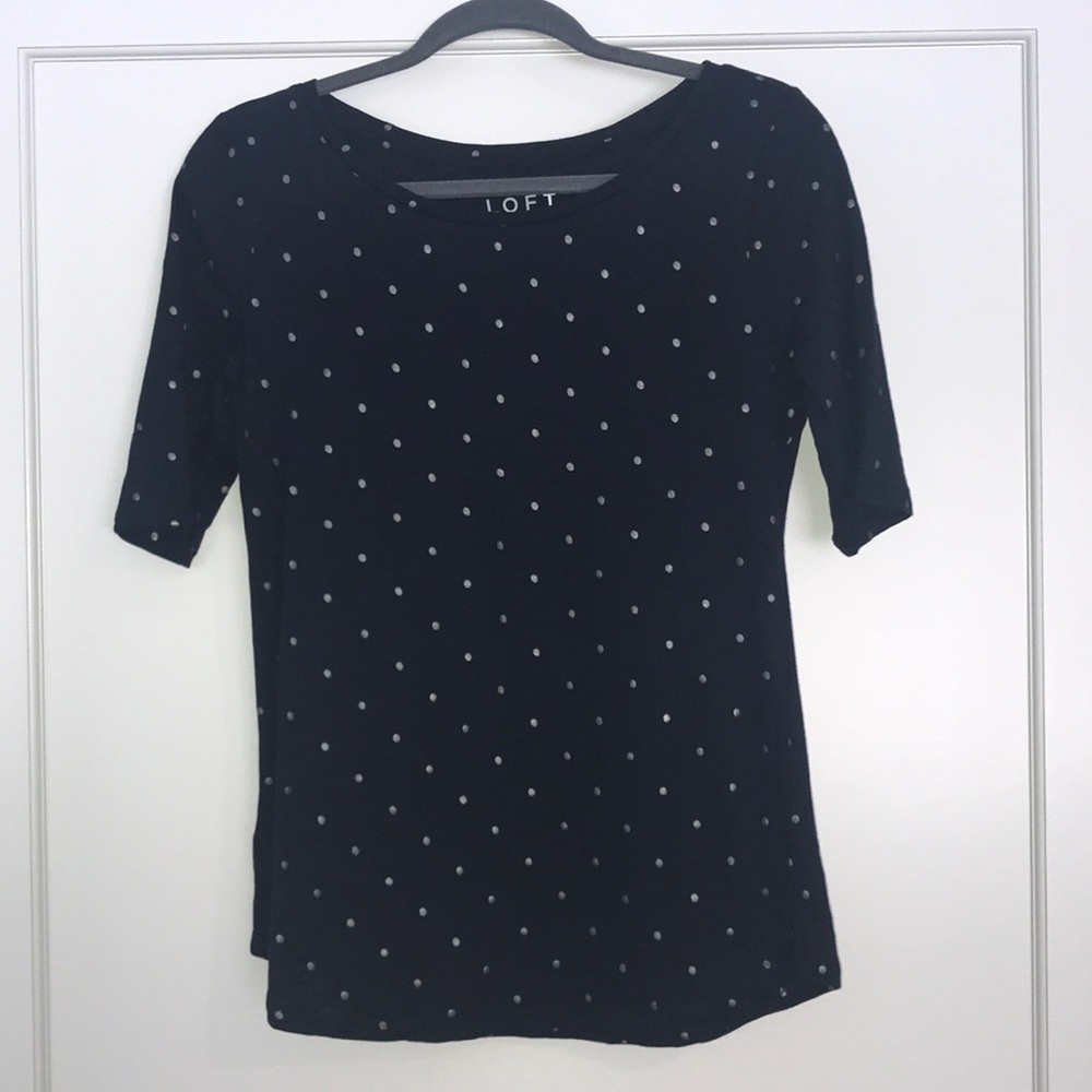 Navy short sleeve T-with metallic polkadots